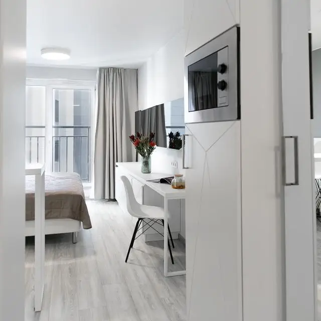 Реальные фото MyHome YourHome (МайХоум ЙоХоум) на улице Салова