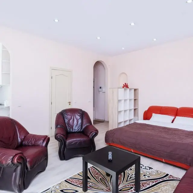 Реальные фото Roomer (Румер) на проспекте Независимости 60