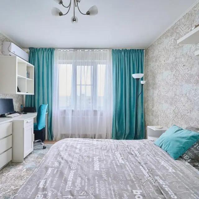 Real photos of Large, cozy apartment in a residential area 