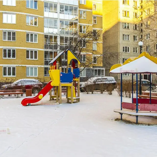 Real photos of UyutnoEKB on Krasnolesya Street