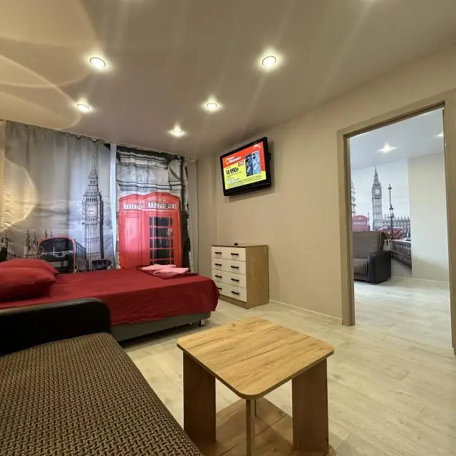 Real photos of Po sutkam 33 on Stroiteley Avenue 9 K.1 (London)