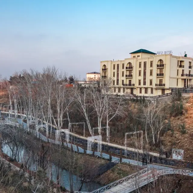 Реальные фото Siab Hotel (Сиаб)