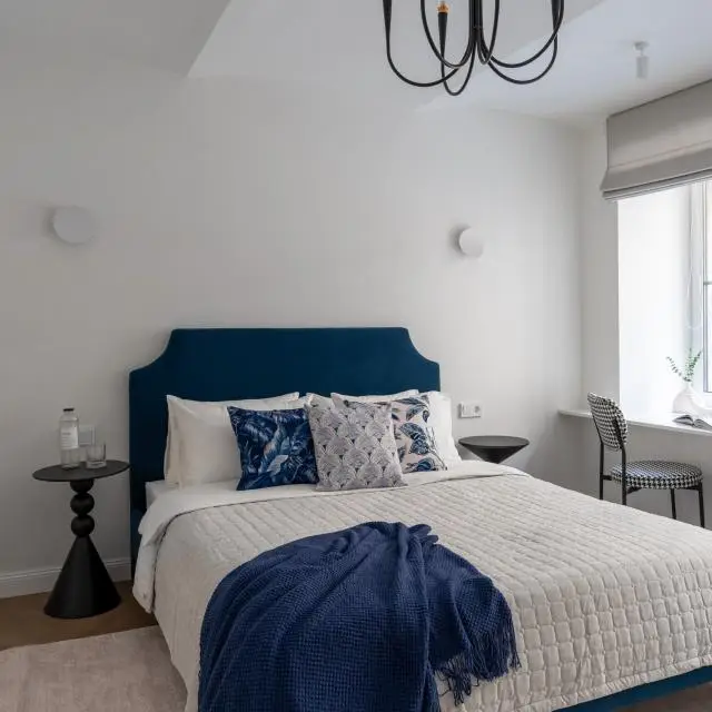 Real photos of Apartments on Galernaya street 16