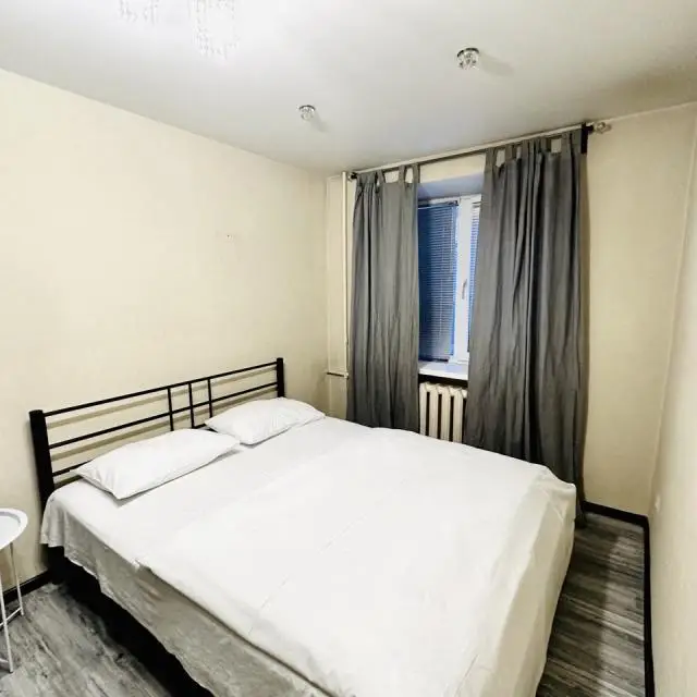 Real photos of Apartments for you on 35 Chkalova Street