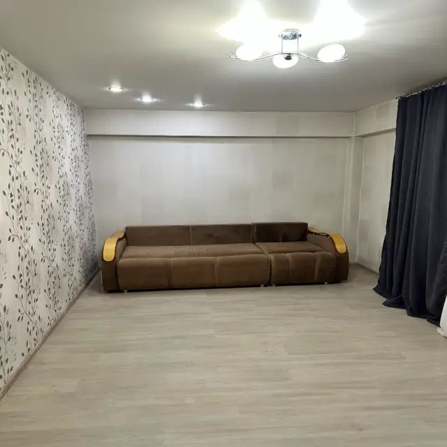 Реальные фото Arenda38 на улице Алмазная 1