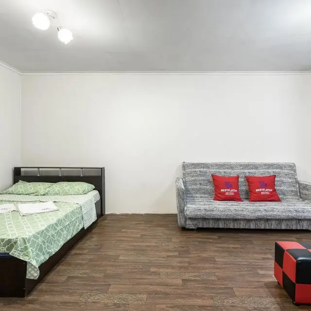 Реальные фото BestFlat24 (БэстФлэт24) на улице Яблочкова 24/2