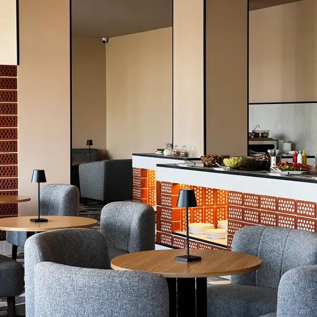 Real photos of Apri Polet Hotel