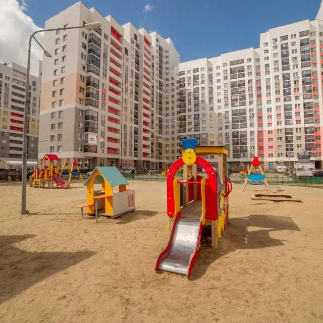Реальные фото Европа Центр на улице Краснолесья