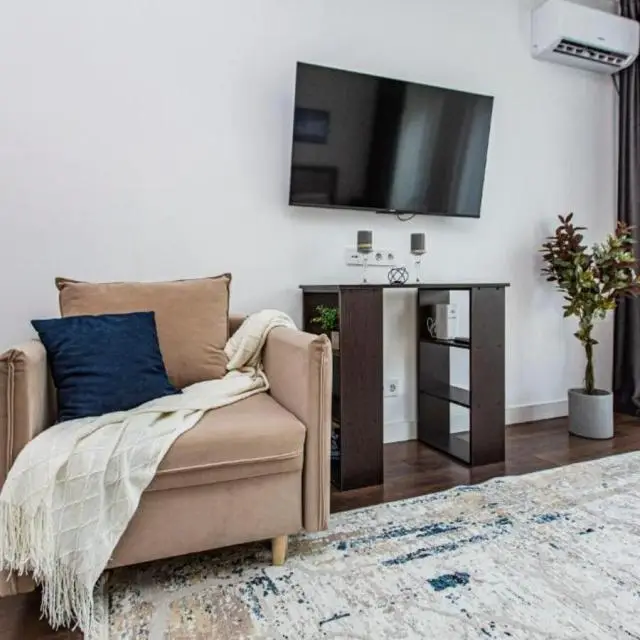Real photos of Bayhouse at 130 Abaya Avenue
