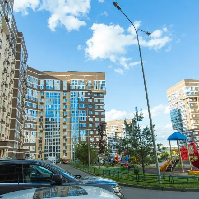 Real photos of MOKO Apartments on the street Tatiana Park 14 building 3