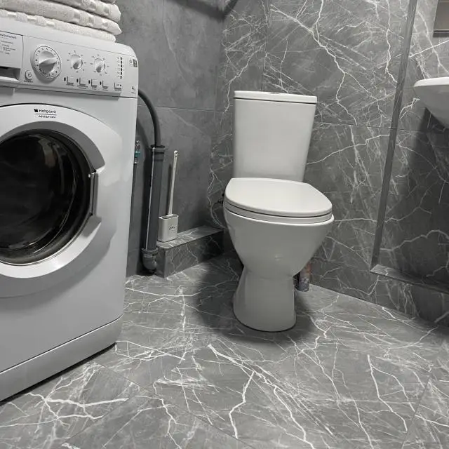 Real photos of Two-room apartment on Karl Marx street 50