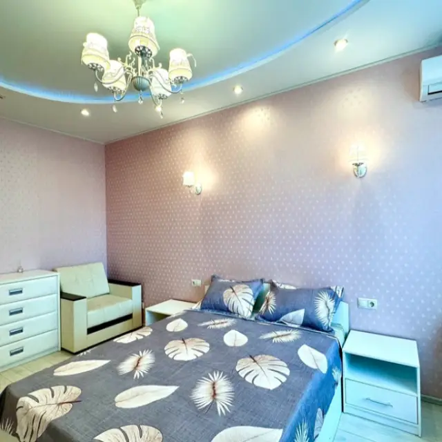 Реальные фото Апартаменты Rooms and apartaments group Кальная 5