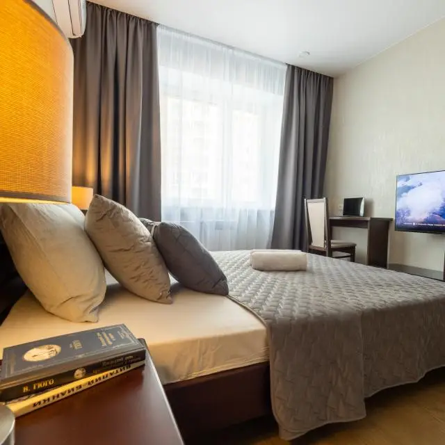 Real photos of Domino Apartments on Partizan Zheleznyak Street 38