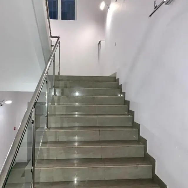 Real photos of StayWay on Belorusskaya