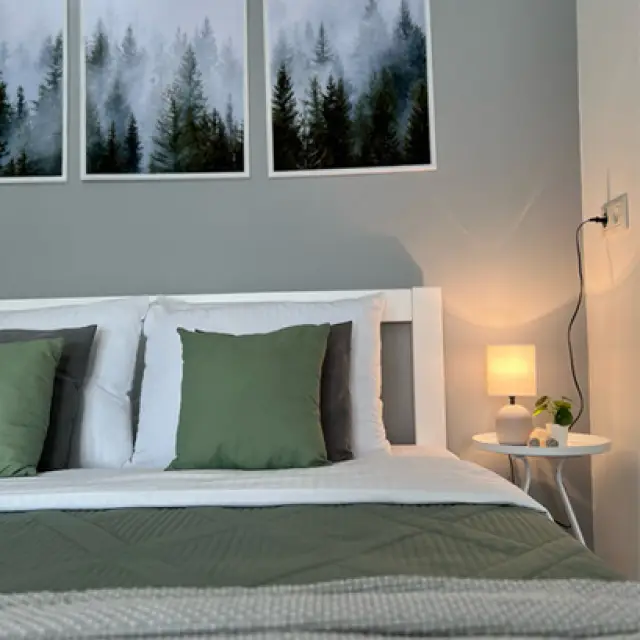 Real photos of Apartments on Malysheva street 100