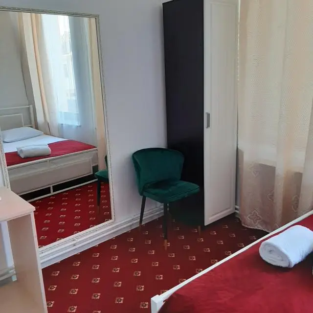 Реальные фото Hotel Erebuni Plaza (Эребуни Плаза)