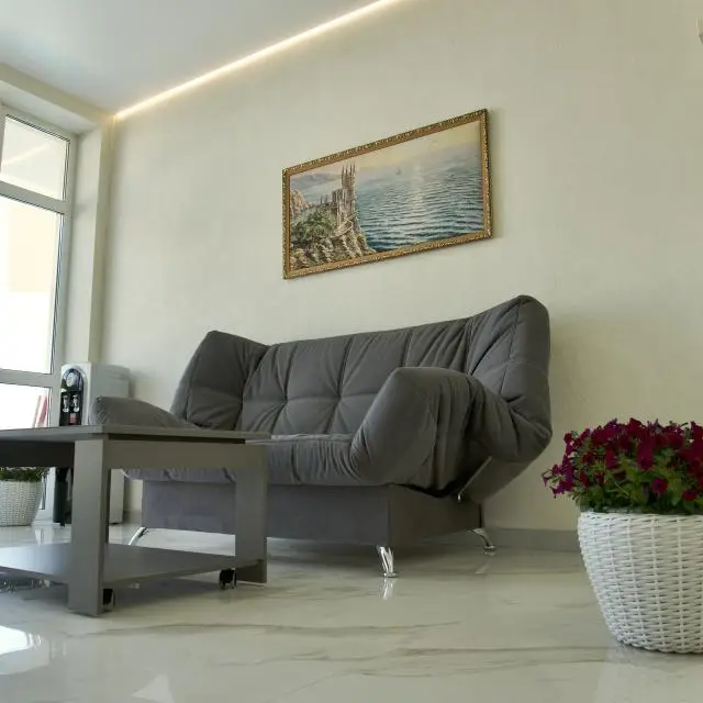 Real photos of Yalos-South