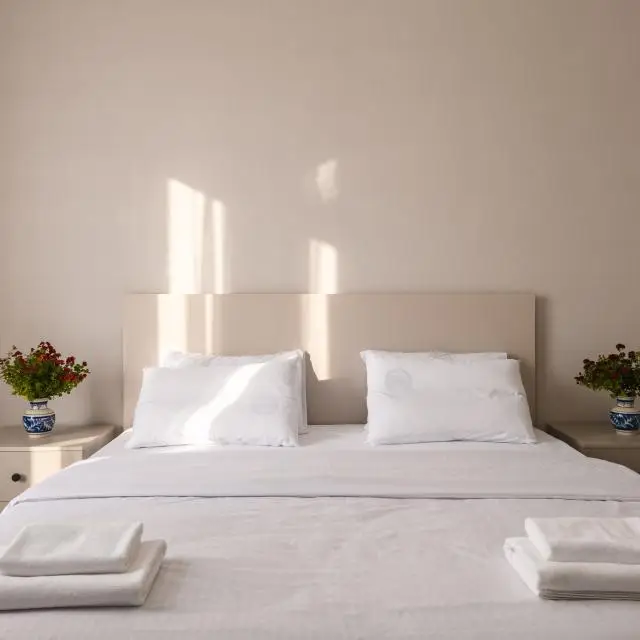Real photos of Nomad Suite