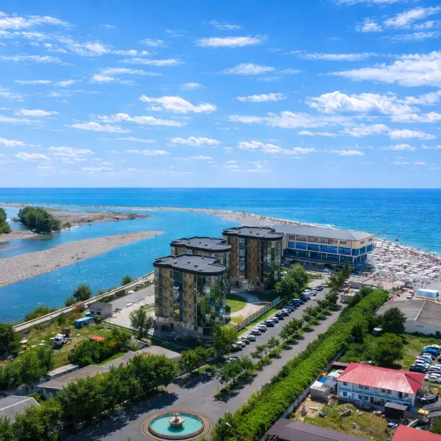 Real photos of Okolomorya Apartments on Rechnaya Street