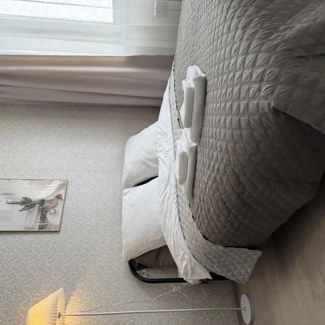 Real photos of Cozy apartment on Svetlovskaya street