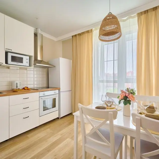 Real photos of Apartments on Geroy - Razvedchikov St., 8k3 of the apartment chain "Here"