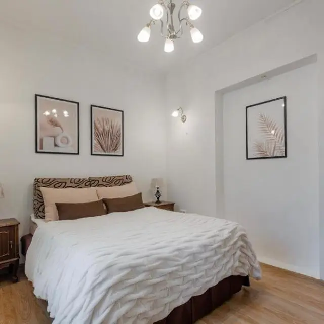 Real photos of DeRent Apartments on the embankment of the Griboyedov Canal 79 