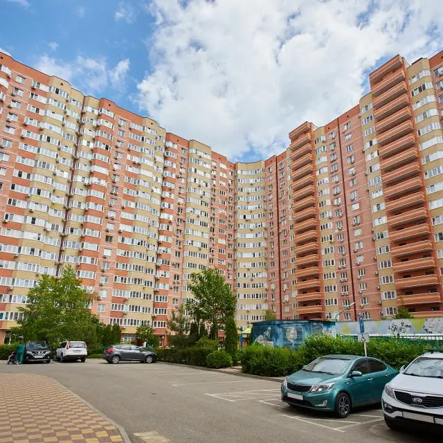 Real photos of Apartments on Hero Sarabeev street V.I. 5 building 5