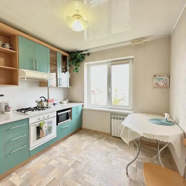 Real photos of It's cozy as at home on the street of the October Revolution