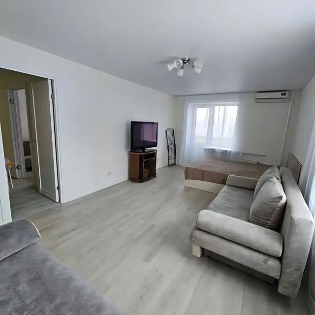 Real photos of Apartments on Richard Sorge Street 