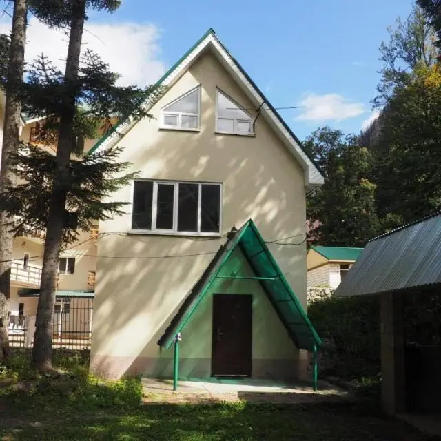 Real photos of Zvezdnyi