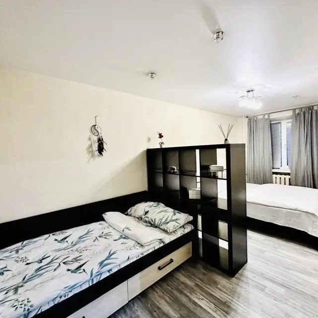 Real photos of Apartments for you on 35 Chkalova Street
