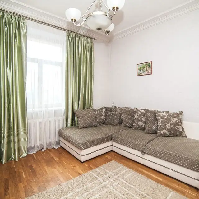 Real photos of Apartments for you on Zakharova Street