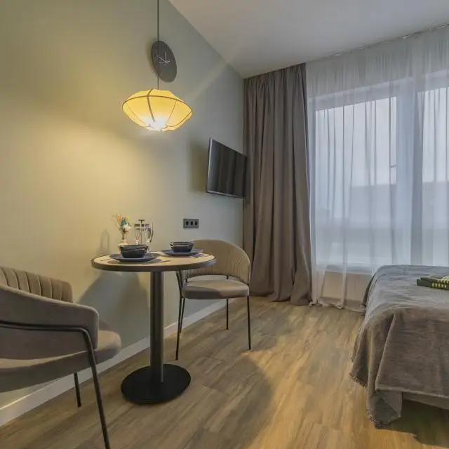 Реальные фото квартира с видом на озеро от EVERE HOME 