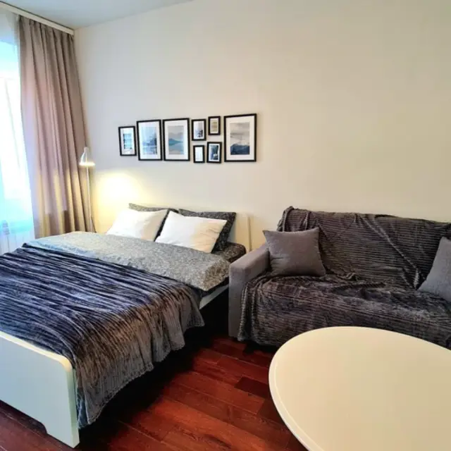 Real photos of Apartment House with History
