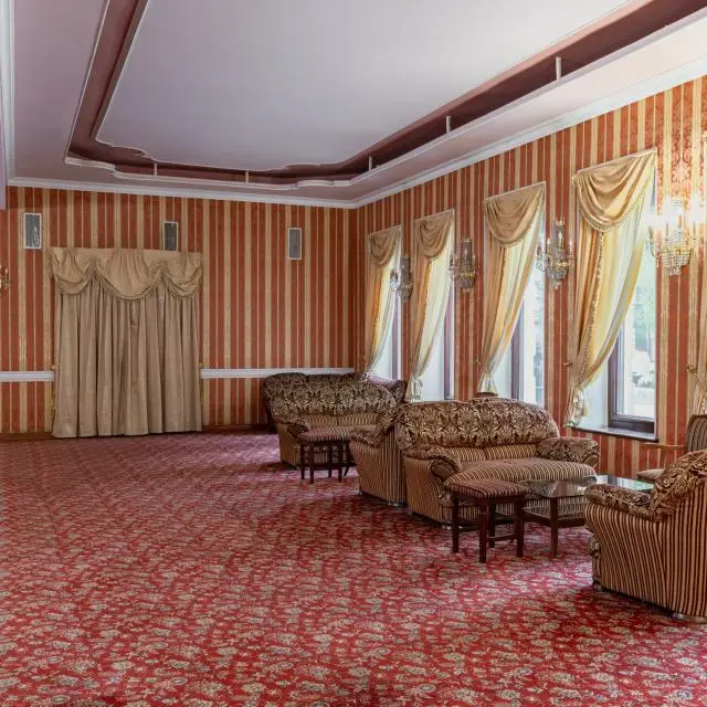 Real photos of Imperial