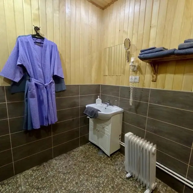 Real photos of Ogni Imandry