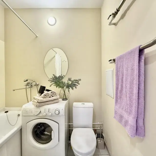 Real photos of Apartment "ROMANTICS EXISTS" on 75th anniversary of Victory Street 26/1
