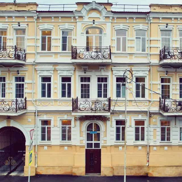 Real photos of Sultan Lyuks
