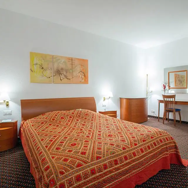 Real photos of Swiss House
