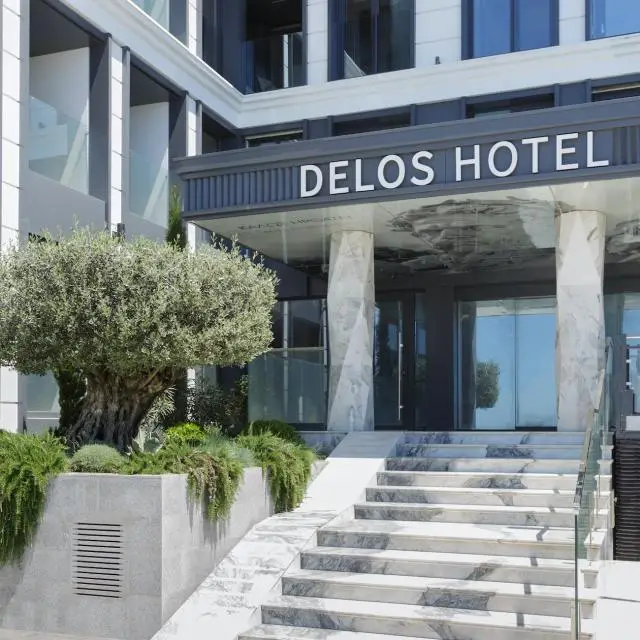 Real photos of Delos