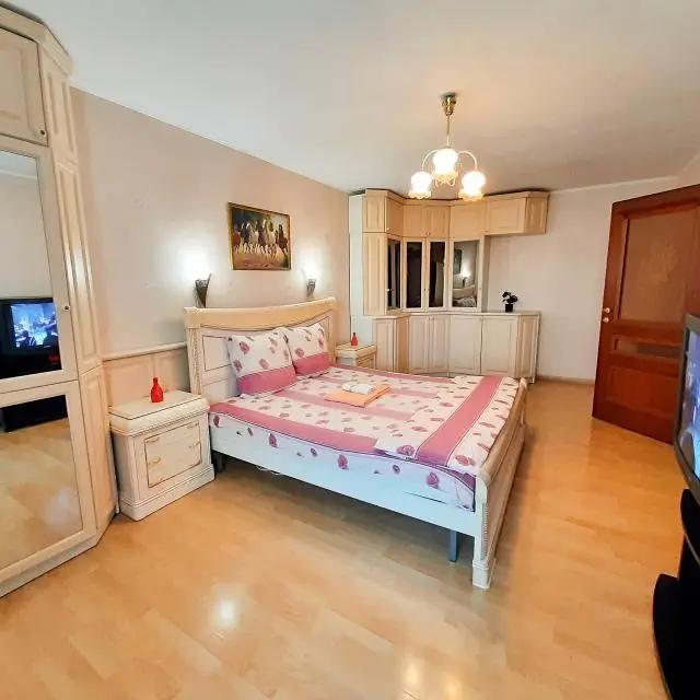 Real photos of Apartments on Narodnaya street 16