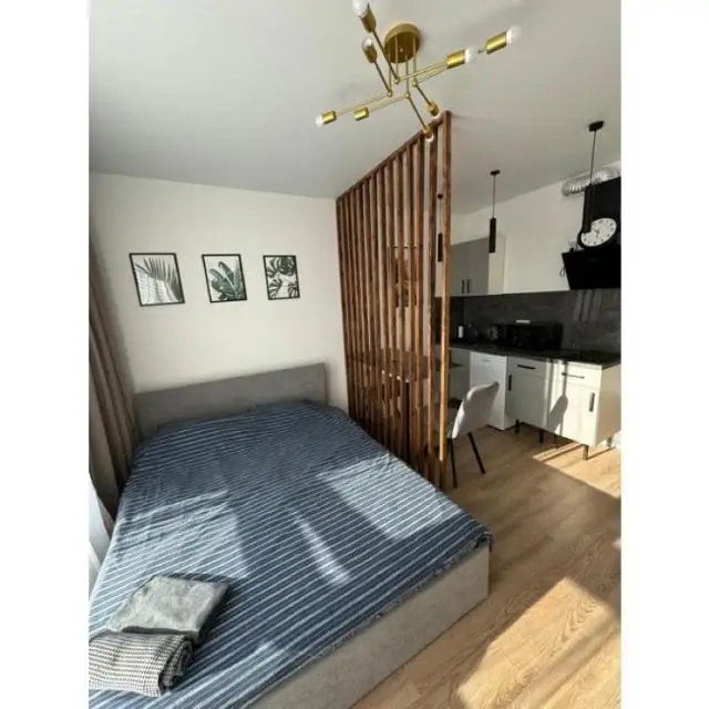 Реальные фото RentMe 24 (РентМи) на улице Люблинская 72 А корпус 2