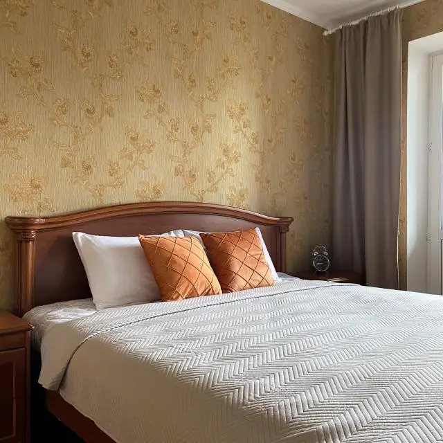 Real photos of BestHome (BestHome) on Dzerzhinsky Avenue 6