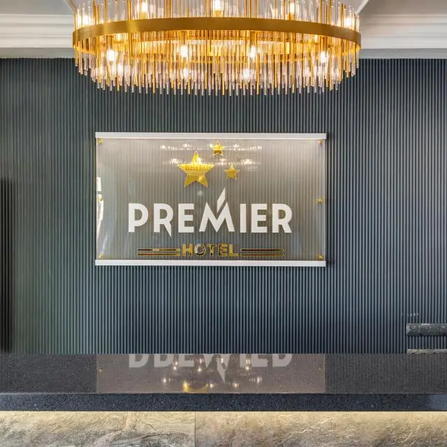 Real photos of Premer