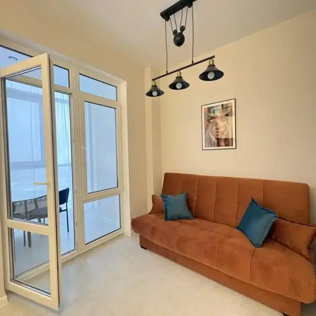Реальные фото LeoDen Apartments на улице 45 параллель 48