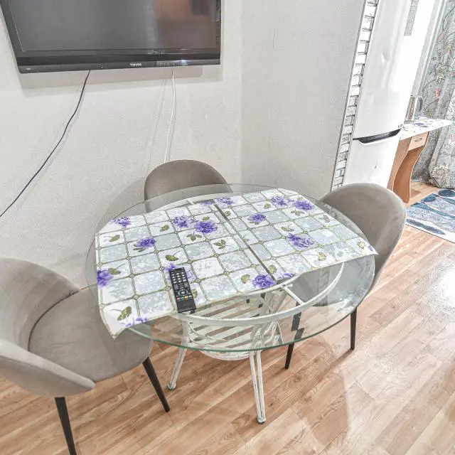 Real photos of The apartment is located in the very center of the railway station and Lenin Square