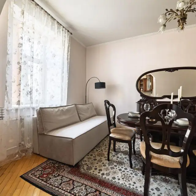 Реальные фото DeRent Aparts (ДеРент Апартс) на улице Грибоедова 14