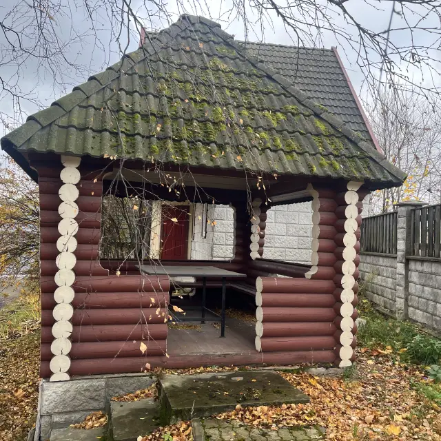 Real photos of Losevo Bridge Cottage