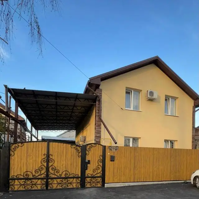 Real photos of Apartments on Sadovaya street 213