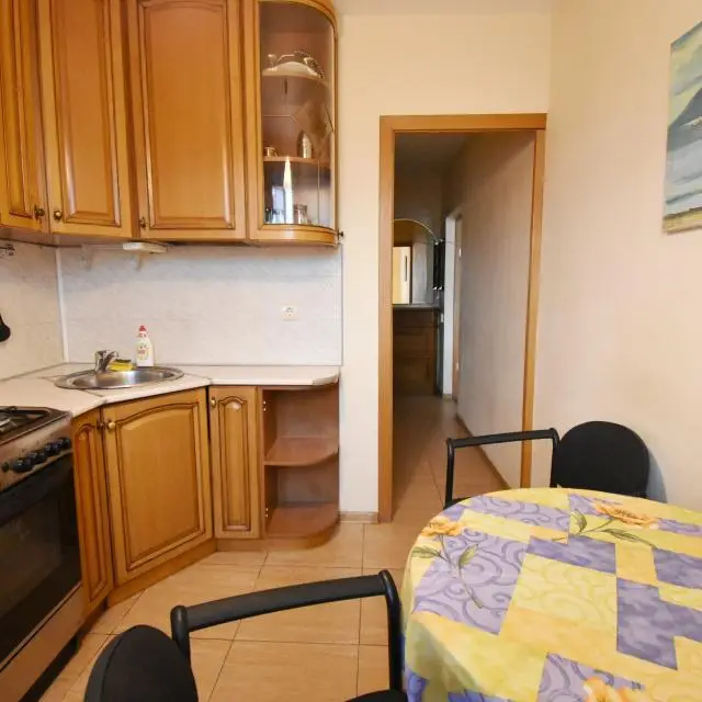 Real photos of UNO on Malenkovskaya 28